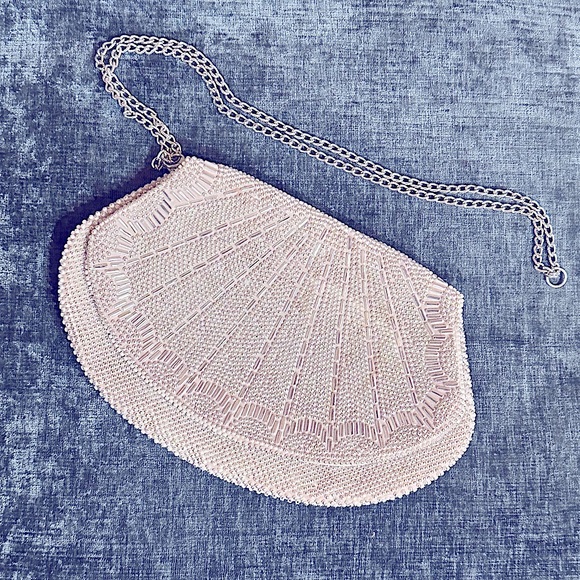 Rare VTG: Glitzy Hollywood Glamour 1940-1950’s Evening Bag Hand Beaded SeaShell - Picture 7 of 16